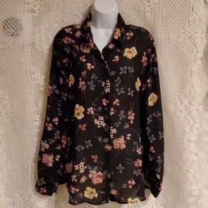 Chaus sz 14 black w/ flowers thin button down top